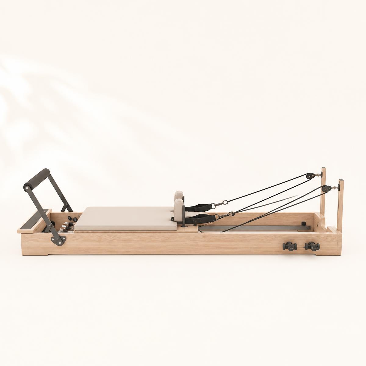 LUMA Reformer Estándar — Tabla de Pilates Estándar